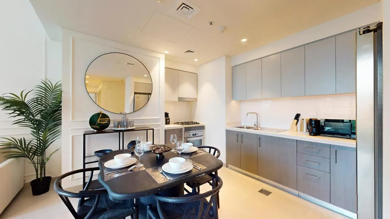 Forte Tower 1 - Elegant Two Bedroom In Downtown Dubai 0*,