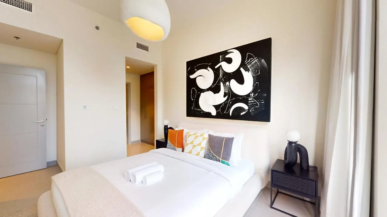 Apartment Forte Tower 1 - Elegant Two Bedroom In Downtown Dubai