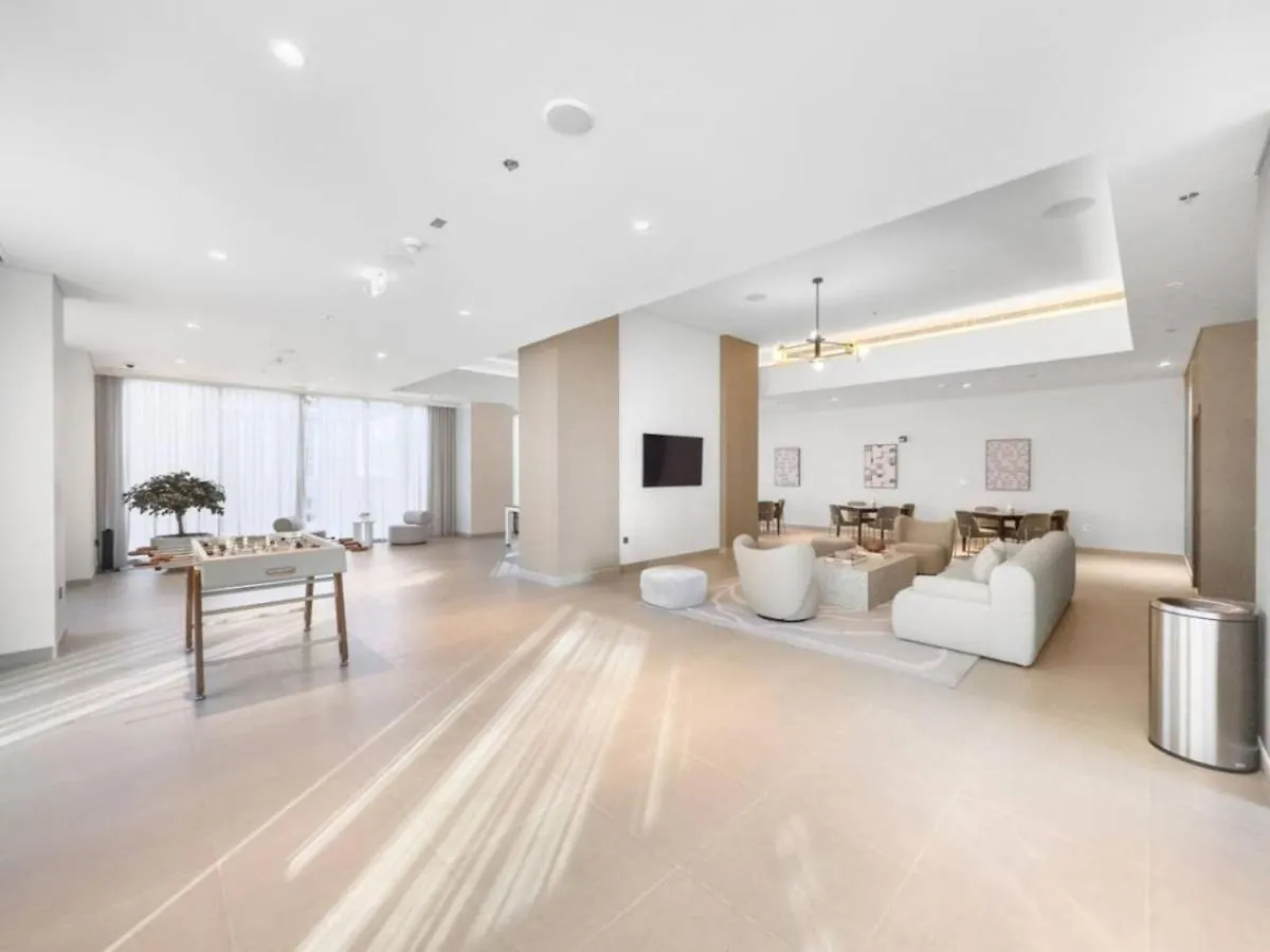 Apartment Forte Tower 1 - Elegant Two Bedroom In Downtown Dubai